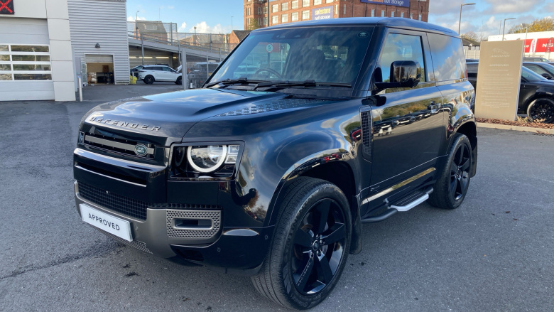 Land Rover Defender 3.0 D250 X-Dynamic S 90 3dr Auto Diesel Estate